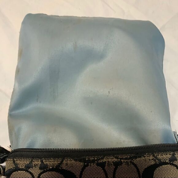 Coach Signature Crossbody AND Wallet - Picture 7 of 13